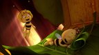 S01 E09 - La ruche au bois dormant — Maya l'abeille 3D