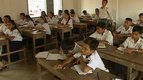 S01 E09 - Mon école au Cambodge — Montre-moi ton école