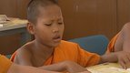 S01 E11 - Mon école de moines en Thaïlande — Montre-moi ton école