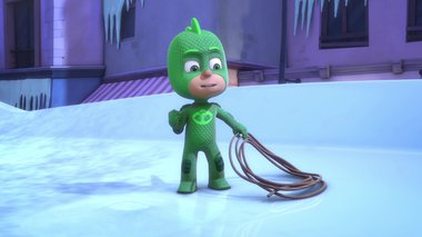 S01 E09 : Le plan glacé de Gluglu — Les Pyjamasques