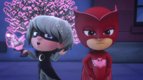 S03 E10 - Bibou et Sorceline contre Roméo — Les Pyjamasques