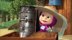 S05 E05 - La récolte du miel — Masha et Michka