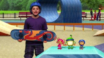 Le garçon au skateboard dragon