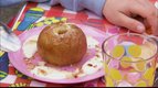 S01 E06 - Pommes caramélisées à la grecque — TFou de cuisine